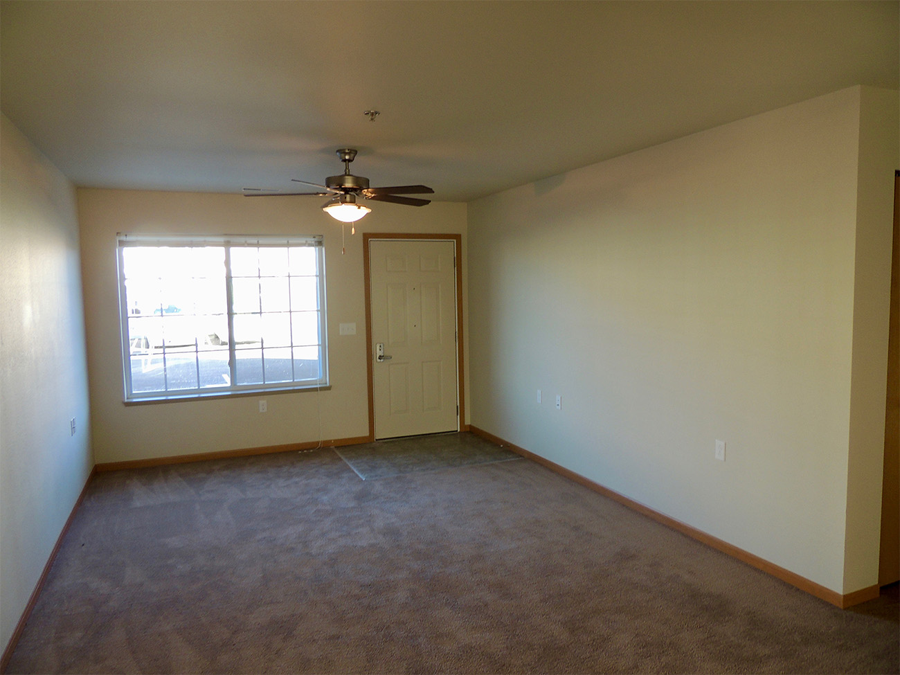 Cedar Mountain Apartments - Interior 01