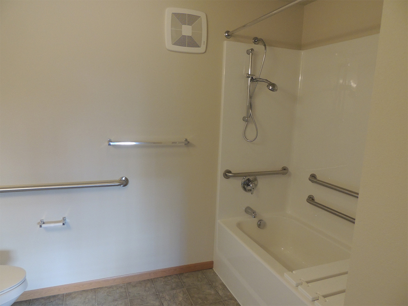 Cedar Mountain Apartments - Interior 03