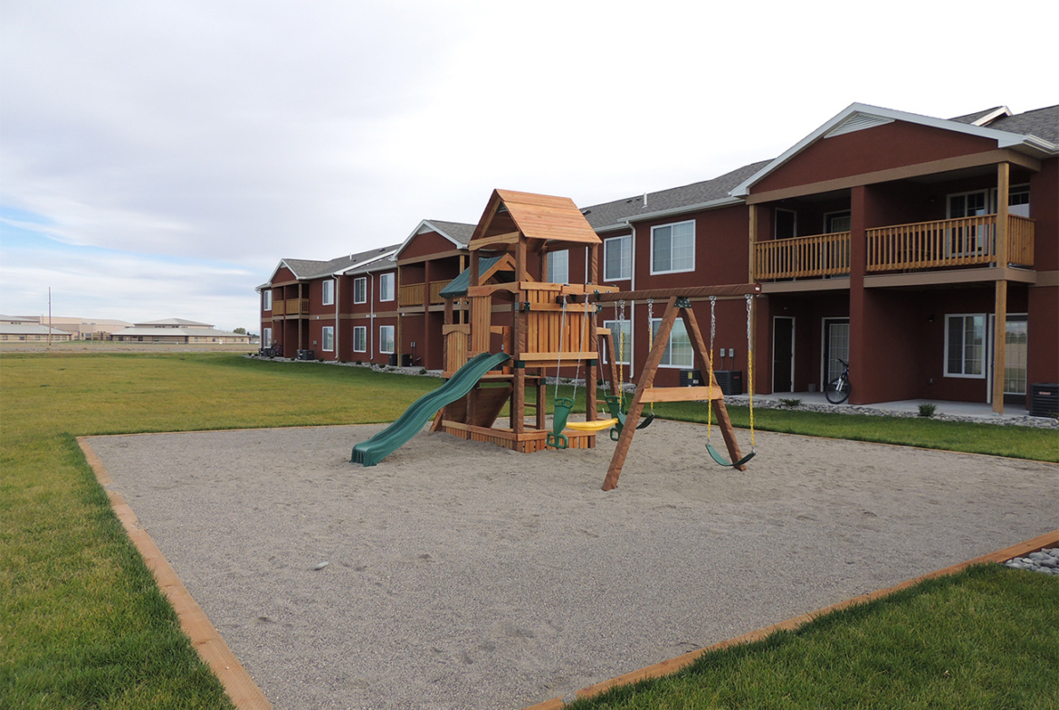 Iron Wood Apartments - Exterior 02