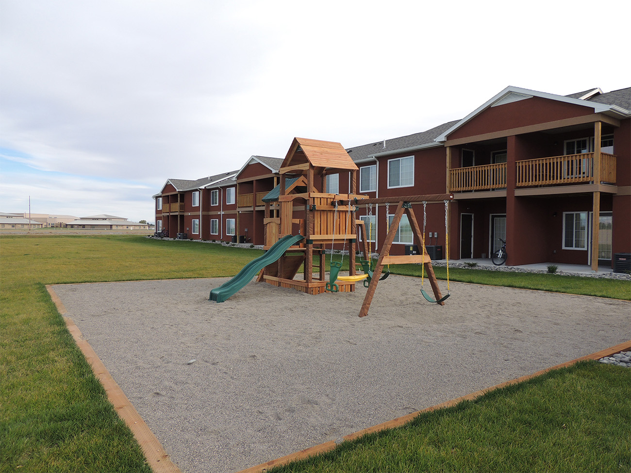 Iron Wood Apartments - Exterior 02