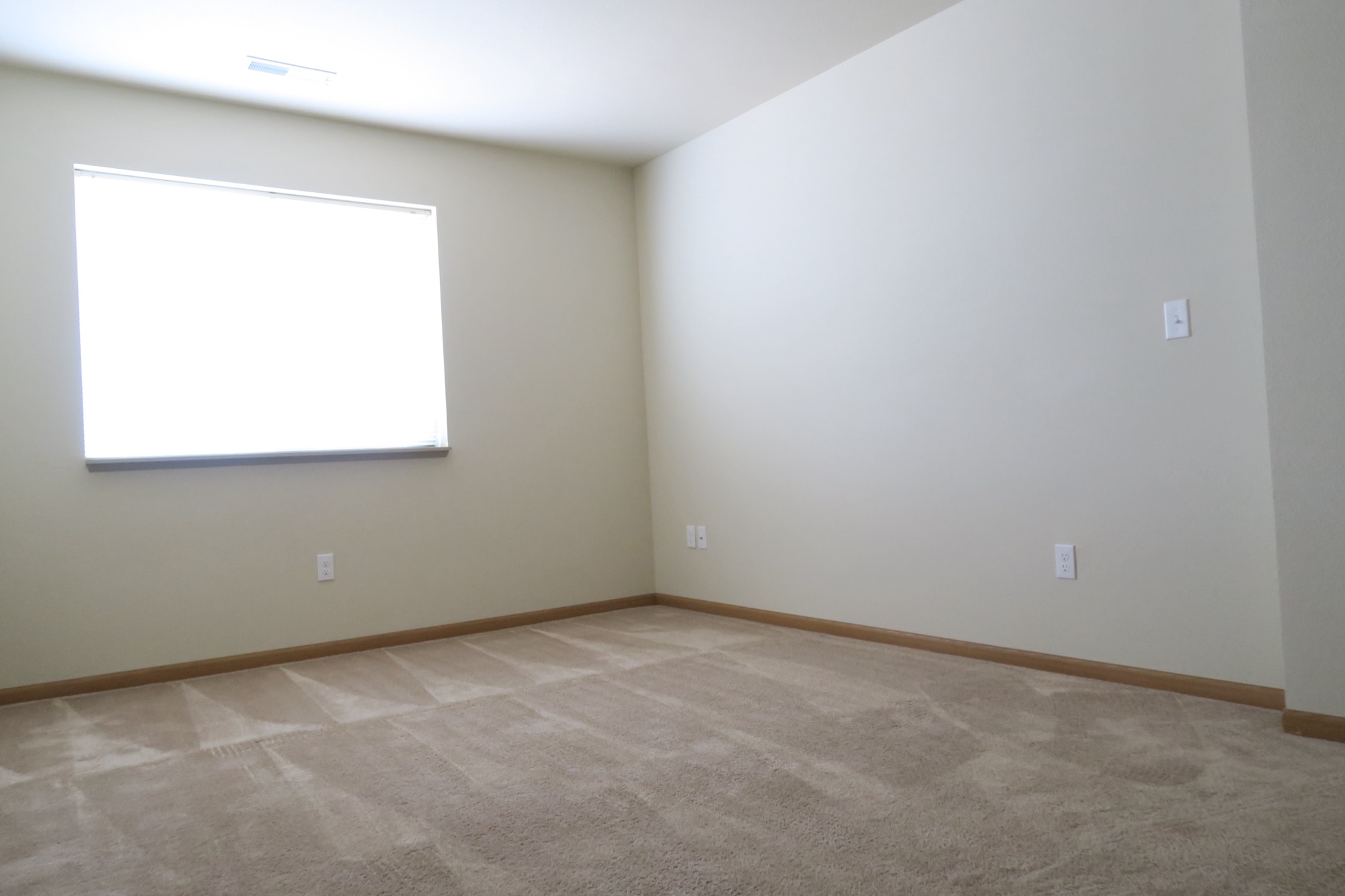 Juniper Ridge Apartments - Interior 04